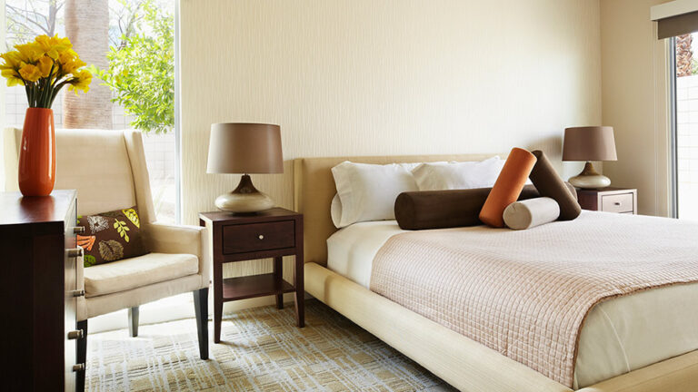 How to Use Agoda for Extended Stay Bookings: Complete Guide with Examples